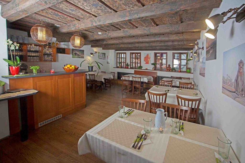 Apartment Nerudova By Interhome Prague Extérieur photo