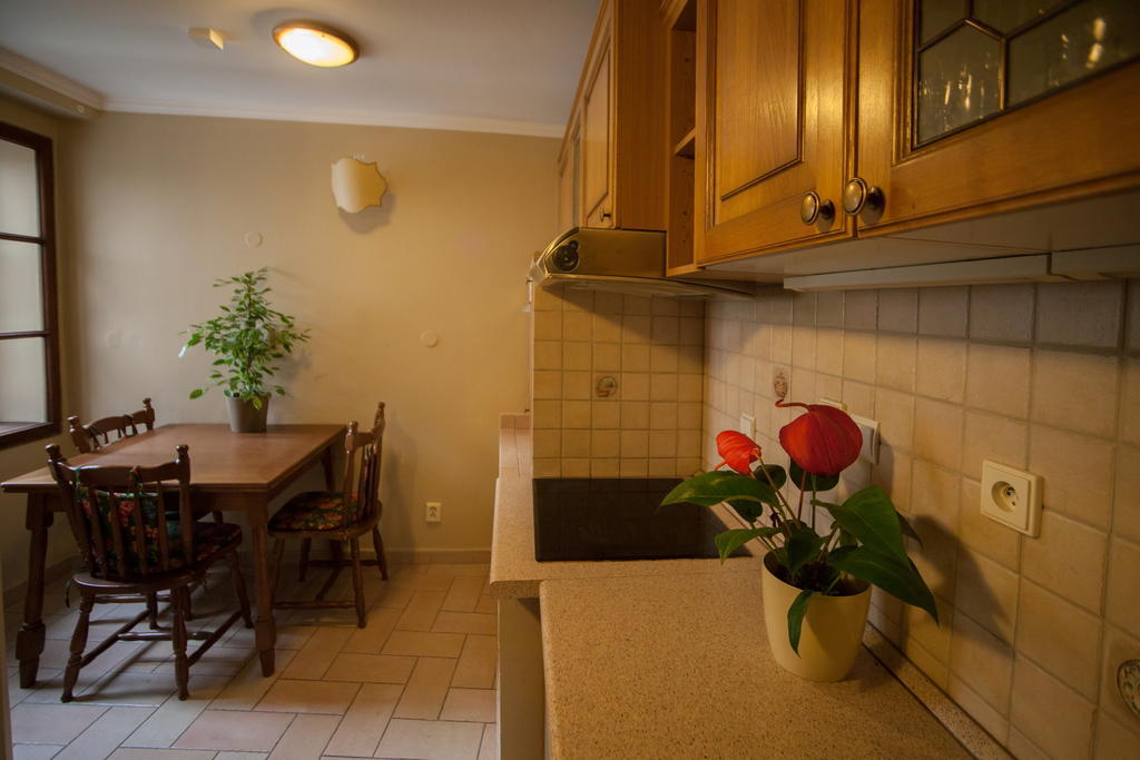 Apartment Nerudova By Interhome Prague Chambre photo