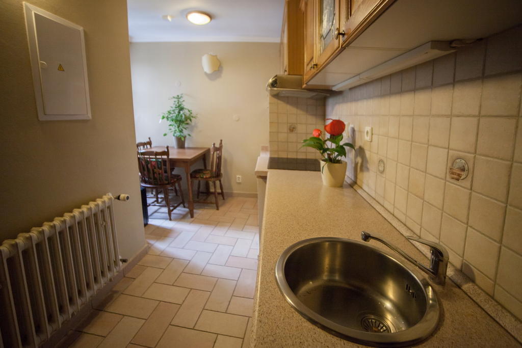 Apartment Nerudova By Interhome Prague Chambre photo