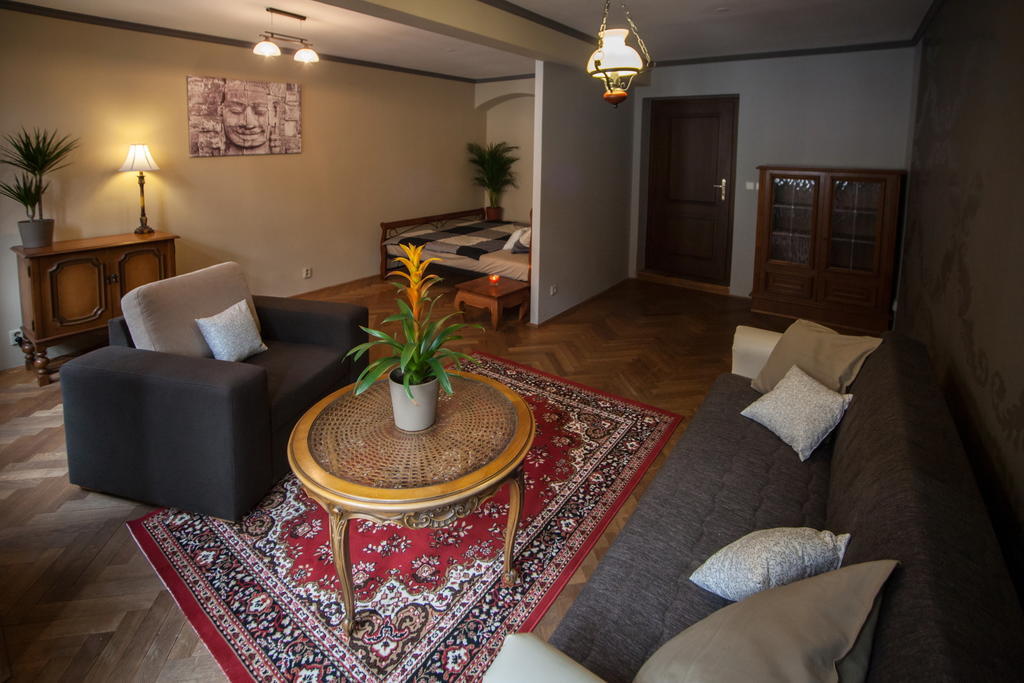 Apartment Nerudova By Interhome Prague Chambre photo
